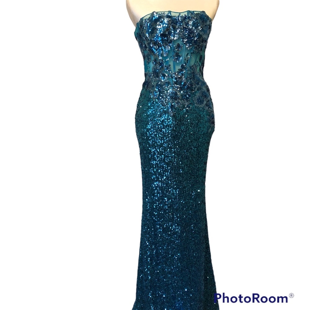 Faviana Glamour Sequin Mermaid Turquoise Strapless Gown Size 0